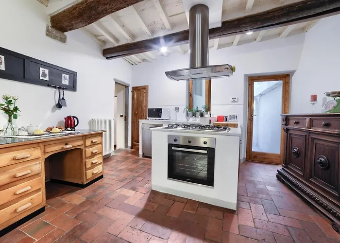 Apartment Lacosta Near Ponte Vecchio